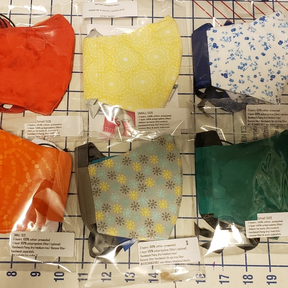 Face masks  XXS, XS, sm, med sizes - Picture 2 of 6